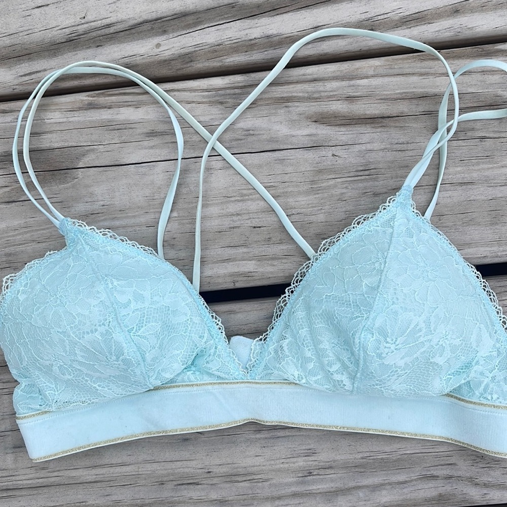 b. tempt’d Bra/Bralette